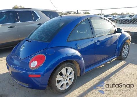 2008 Volkswagen New Beetle S z USA, uszkodzony, nr VIN 3VWPG31C18M503238
